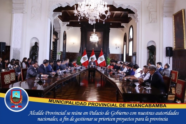 ALCALDE PROVINCIAL SE REÚNE EN PALACIO DE GOBIERNO CON NUESTRAS AUTORIDADES NACIONALES, A FIN DE GESTIONAR SE PRIORICEN PROYECTOS A BENEFICIO DE LA PROVINCIA