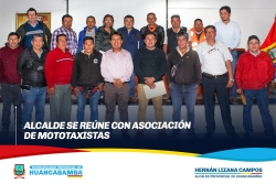 ALCALDE SE REÚNE CON ASOCIACIÓN DE MOTOTAXISTAS