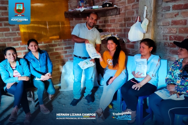 REALIZAN REUNIÓN CON MADRES DEL PROGRAMA VASO DE LECHE BARRIO LA VILLA ALTA