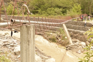 MUNICIPALIDAD PROVINCIAL DE HUANCABAMBA ACTUANDO DE INMEDIATO PARA RESTABLECER SERVICIO DE AGUA AL BARRIO RAMÓN CASTILLA